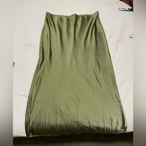 BRAND NEW GREEN SATIN SKIRT